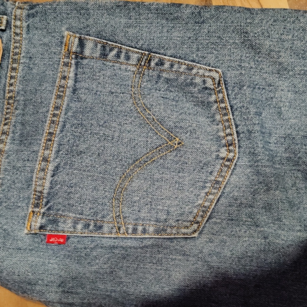 Levi's 550 relaxed Fit Shorts Sz 44 - Picture 4 of 6
